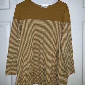 Women’s button down shirt